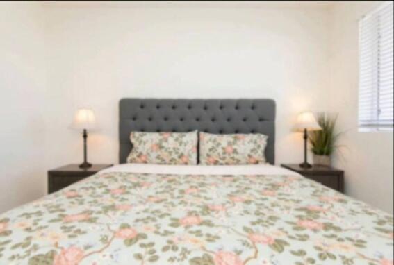 Apartment Stunning 2br Penthouse Patio & View Venice Mdr *